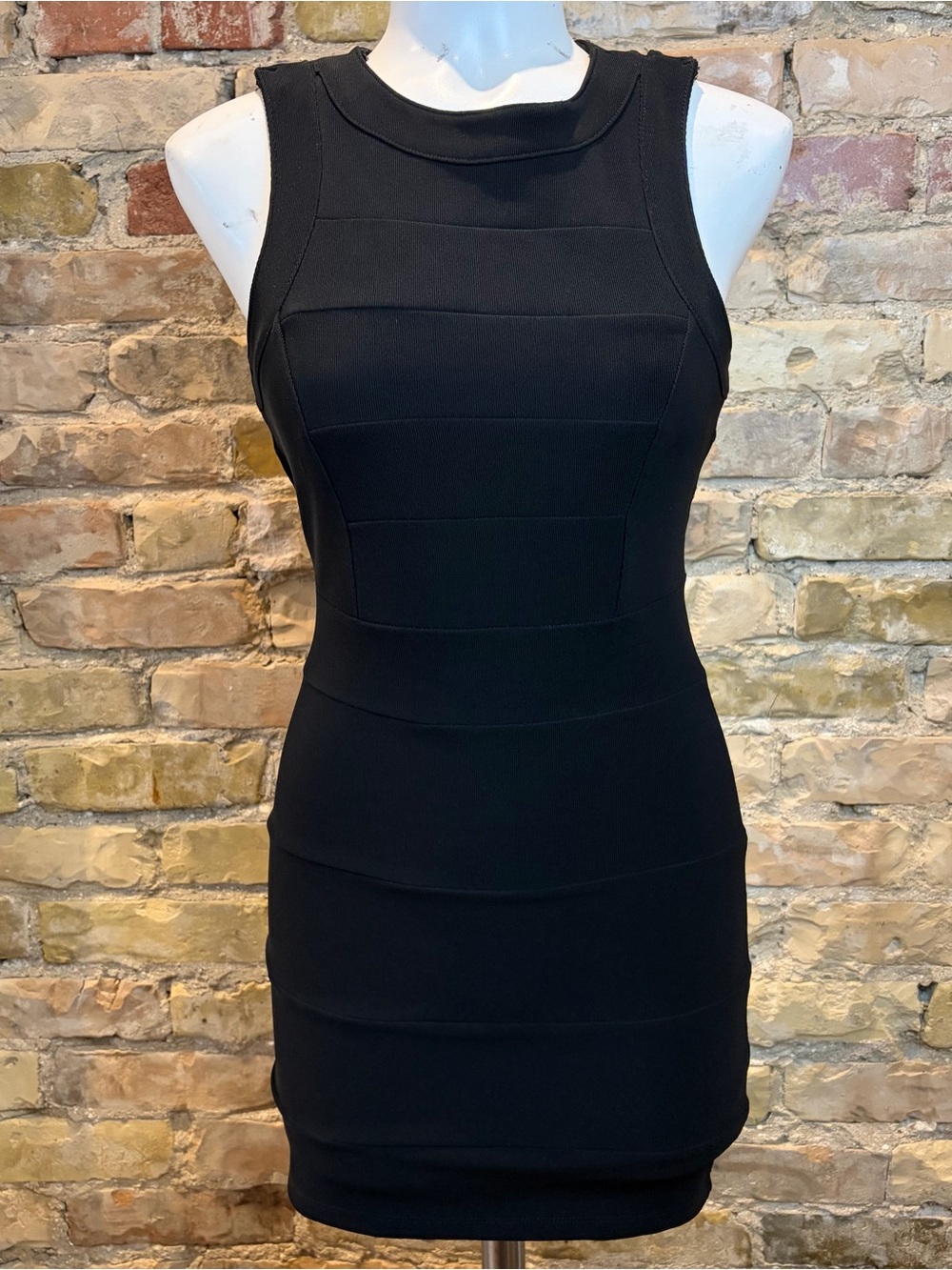 Black Cross-Back bandageBodycon Dress